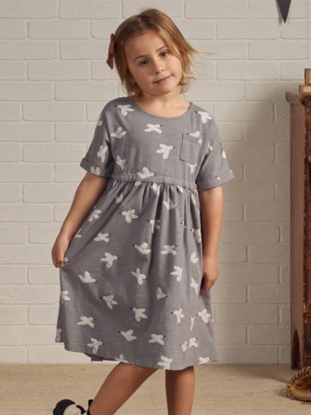 Rylee + Cru girls 6 -7 Gray Dress with White Bird Print